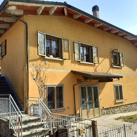 フィレンツオーラ B/B Casa Angela Bed & Breakfast エクステリア 写真
