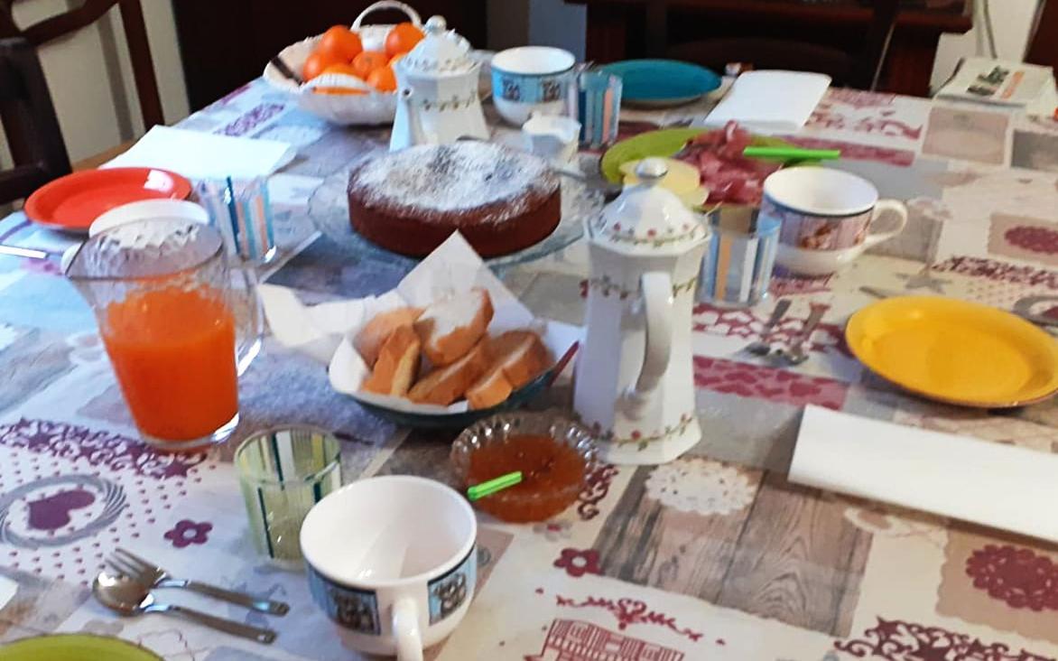 フィレンツオーラ B/B Casa Angela Bed & Breakfast エクステリア 写真